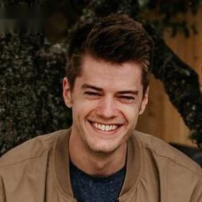 Carter Anderson's profile picture